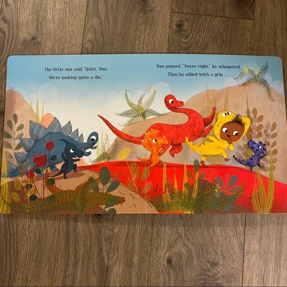 SOLD- "1,2,3 Do the Dinosaur” Usborne book - Picture 4 of 6